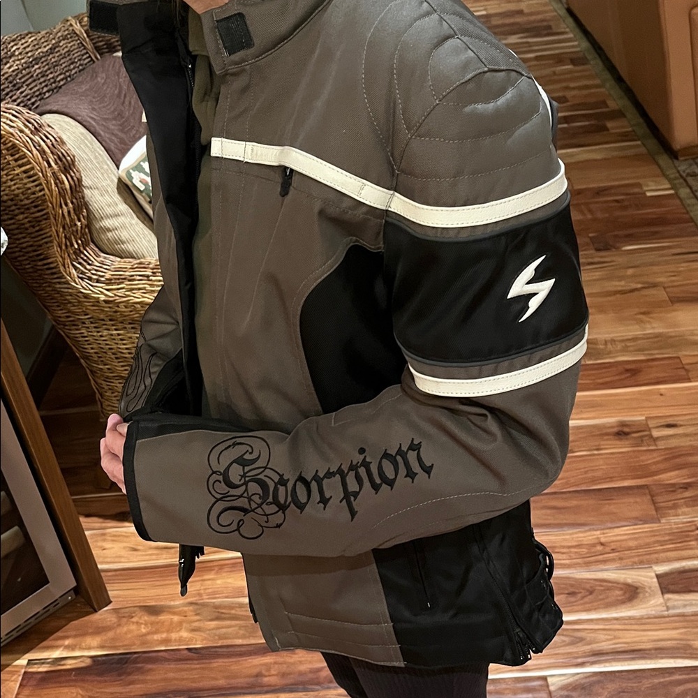 WOS. SCORPION EXO BIKER JACKET